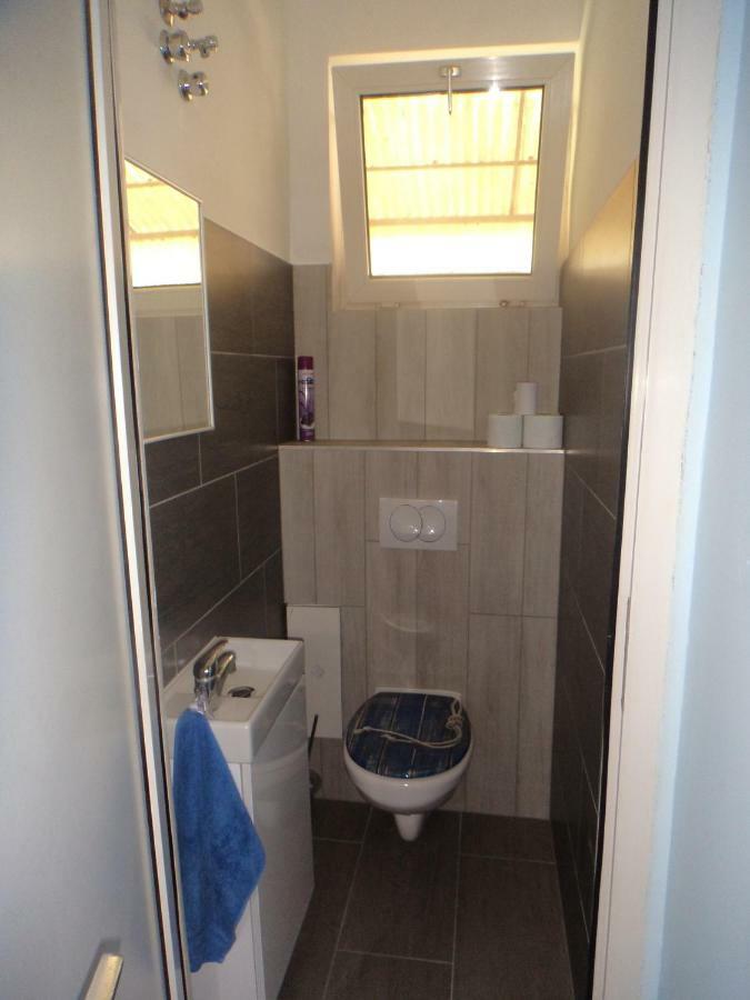 Apartment Boathouse With Sauna Balatonlelle